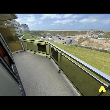 Studio Met Frontaal Zeezicht En Afgesloten Slaaphoek De Panne Exterior foto