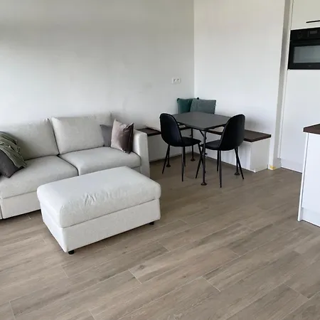 Studio Met Frontaal Zeezicht En Afgesloten Slaaphoek De Panne Exterior foto
