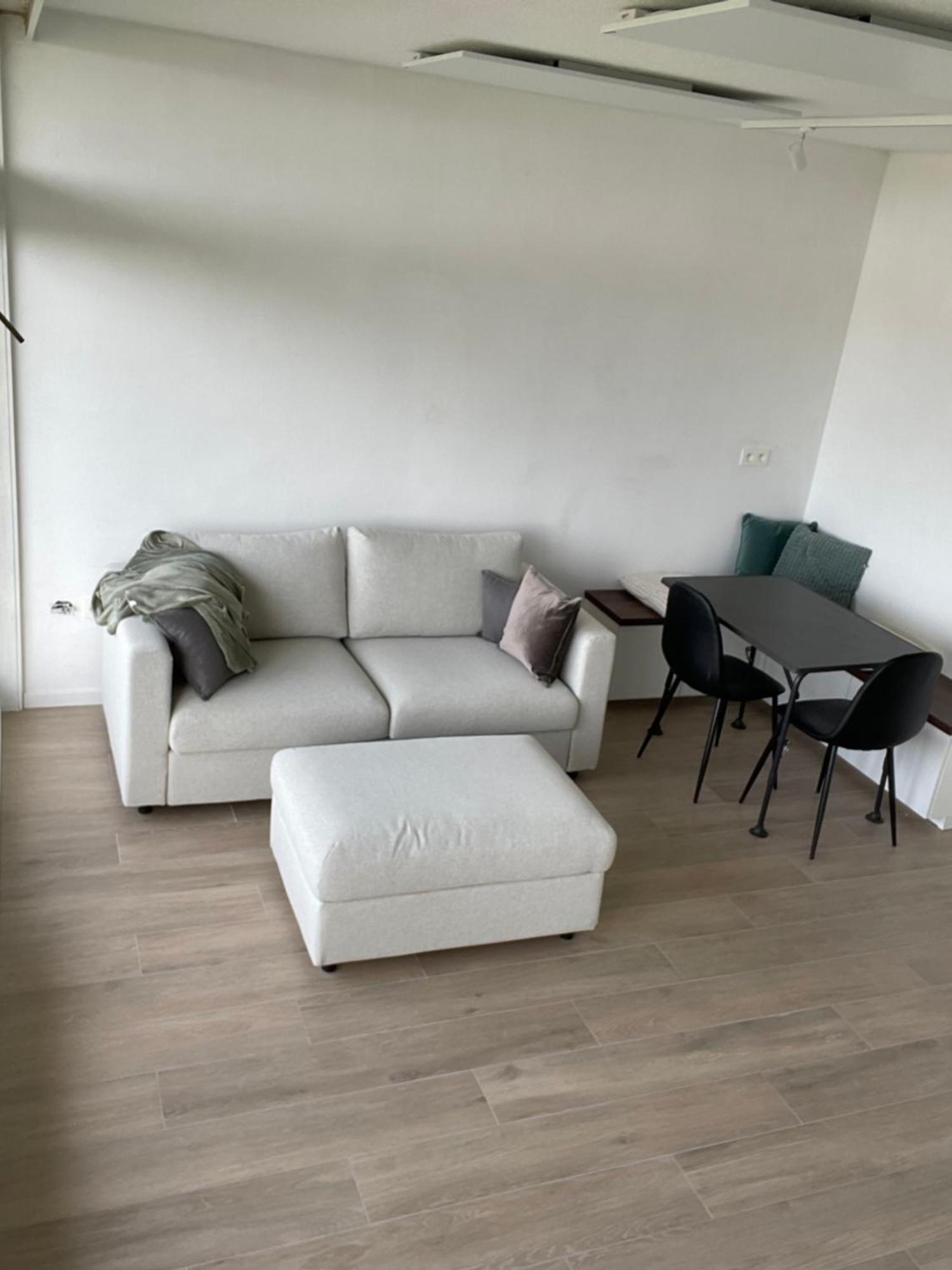 Met Frontaal Zeezicht En Afgesloten Slaaphoek Apartamento De Panne